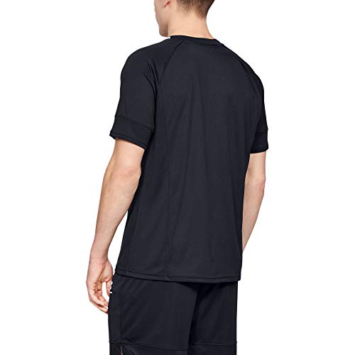 Under Armour Challenger III Training Top, Breathable Sport T Shirt, Sports Top Men, Black (Black/White (001)), L