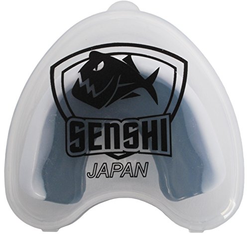 Senshi Japan Black/White PIRANHA Mouth Guard/Gum Shield - For MMA, Boxing, Rugby, Muay Thai, Hockey, Judo, Karate, Martial Arts and Contact sports - With Case - Teeth, Mouth & Gum Protection
